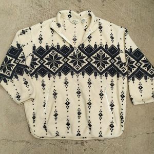 Eddie Bauer Womens Snowflake Print Sweater